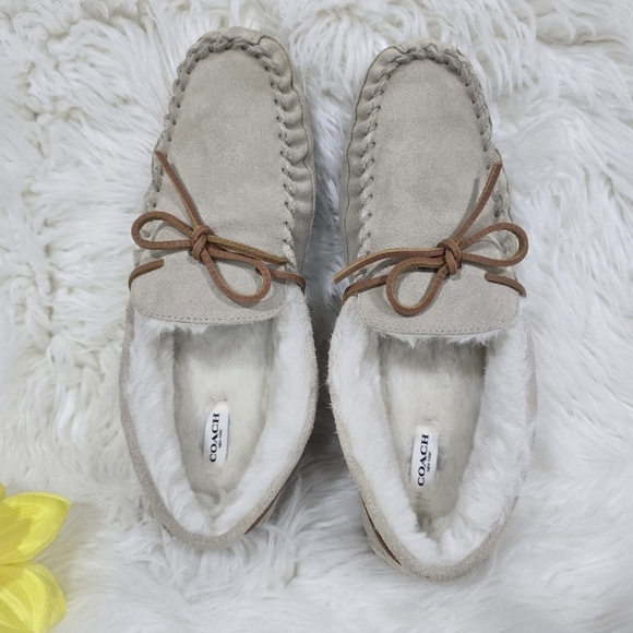 Coach Slipper Sand Suede Fleece Shearling Moccasin Sz.11 - Picture 6 of 10